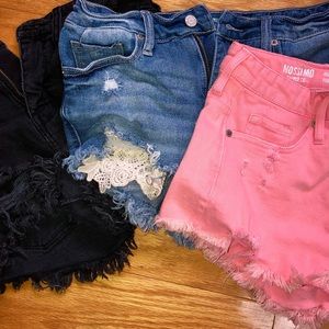 🆕 Bundle of 3 Shorts